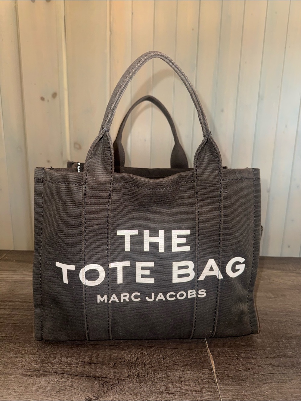 THE TOTE BAG by MARC JACOBS